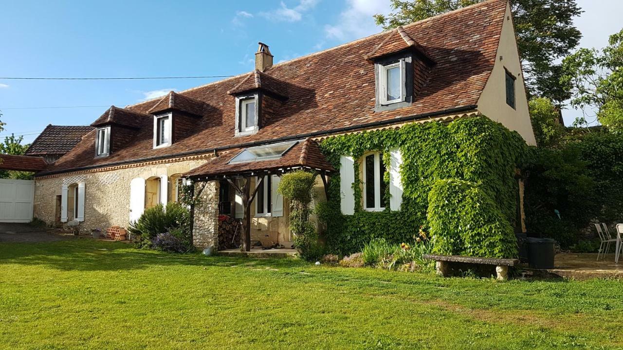 Le Clos Des Etoiles B&B Le Bugue Exterior photo